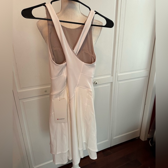 Lululemon court crush dress - Picture 3 of 6